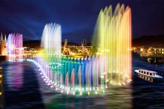 ハウステンボス「光の王国」で新噴水ショースタート！クリスマスマーケットも