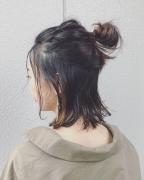 お家デートにぴったり♡レングス別抜け感たっぷりヘアアレンジを紹介 - ビューティーガー