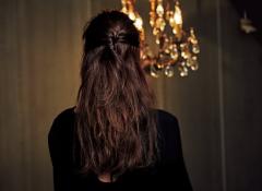 結婚式にも！ダウンスタイル｜ハーフアップなど自分でできる簡単アレンジ「かわいいのば
