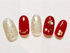 クリスマスネイル2018｜デートやパーティにぴったりの王道カラー・グリッター・グラデーシ