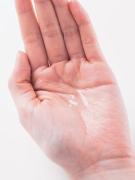 ローションの使い方｜肌本来の潤いを取り戻すローションの効果的な使い方まとめ |