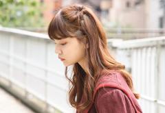 ヘアゴムだけでできる！ 初心者にオススメのくるりんぱアレンジ - ビューティーガール