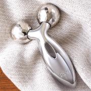 べスコスランキング入り常連の美顔器｜リフトアップ・毛穴ケア・小顔に！ |