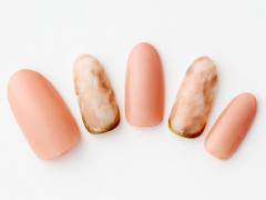 【365日ネイル】穏やかな気持ちで過ごせる♪柔らかなベージュマーブルネイル |