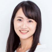 頭筋マッサージで小顔に！｜美容研究家 樋口賢介さん監修「パドルブラシ」の使い方 |
