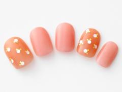 【365日ネイル】パッと明るい気分に♪ポップな印象のビタミンカラーネイル |