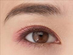 冬メイクに選ばれる♡「KATE」の3色入りシャドウが安くてスゴい！ -