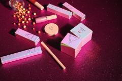 イガリシノブさんプロデュース「WHOMEE」からキラキラかわいいメイクを叶える“キラセブン