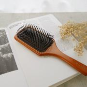 ただ”とかす”だけなのに…!?髪が劇的に変わる魔法のヘアブラシ5つ - ビューティーガール