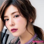 中野明海さんはこう使う！ シリコンパフと魔法ブラシで作る春のモーヴメイク |