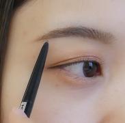 上手く描けない理由はこれ！「眉メイク下手」に共通する5つのNG行為 - ビューティーガール