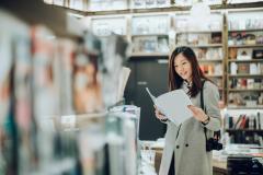 今年こそ貯金する！実践したい3つの家計管理法と7つ節約術 -