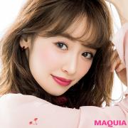 肌タイプとは逆のカラーを隠し味に！ ブルベ肌・泉里香さんが纏う春コスメ |