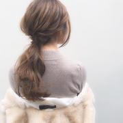 年末年始の忙しい時期こそ！簡単＆オシャレな「ポニーテール」アレンジ特集 -