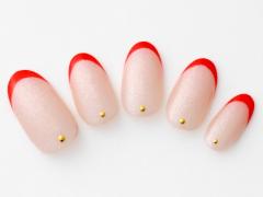 【365日ネイル】寒さに負けない赤パワーを投入！元気の出る赤フレンチネイル |