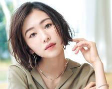 3月号付録を使って美人眉に♪｜薄眉に立体感をプラスする眉ブラシの使い方 |