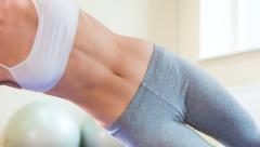 お正月太りを撃退！体重リセットできる「宅トレ動画」集めました -