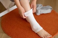 冷え対策はふくらはぎから。ワッフル生地が温かいふんわりレッグウォーマー - ビューティ