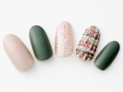 【365日ネイル】グリーンで甘さを抑えてクールエレガントに…冬のこなれツイードネイル