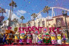 飯豊まりえ＆福田愛依、USJでサプライズに興奮「最高です」 ハロウィーンの思い出語る