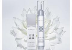 ジバンシイ「ブラン ディヴァン」で自分史上最高の美白肌へ |