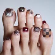 まるでアソートチョコ！ リアルで可愛いバレンタインネイル【ギ☆のセルフネイル手本帖】