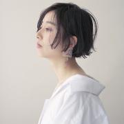 抜け感×上品のいいとこ取り！今冬は「グレーカラー」な気分です♡ -