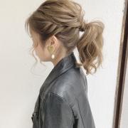 巻き髪ヘアのマンネリ解消♡コテとストレートアイロンで作る「大人の波ウェーブ巻き」講