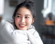 アディクションのコーラルチークを使った好感度◎のカジュアルデートメイク♪ |