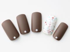 【365日ネイル】ダーク×ホワイトチョコをイメージしたネイルでバレンタインのお買い物へ♪