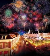 ハウステンボスで「春の九州一花火大会」九州最大級2万発盛大に打ち上げ