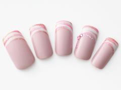 最新！春の流行りのネイルデザイン｜春ピンクや単色塗りなど |