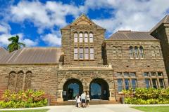 ビショップ博物館でフラレッスン