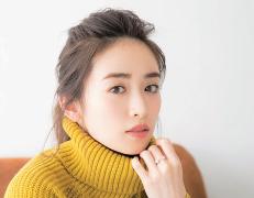 難しいのはイヤ！簡単にできるロングヘアアレンジ｜アップ・まとめ髪・コテなしストレー