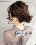 春のお呼ばれやデートに♡“後ろ姿も抜かりない”褒められヘアアレンジ8選 -