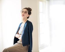 超簡単！ミディアムヘアアレンジまとめ｜アップスタイルやくるりんぱで作る簡単アレンジ