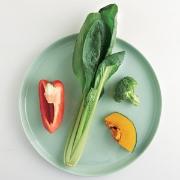 小松菜の栄養｜健康や美容に◎！女性に嬉しい小松菜の栄養価とレシピまとめ |
