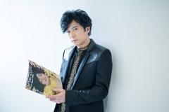 稲垣吾郎さんが音声ガイド『クリムト展』が本日スタート！ネイルにも注目 |