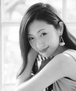 壇蜜さんの体型キープ術｜太りやすい30代を美ボディで乗り切った秘訣は週3の水泳と愛猫の