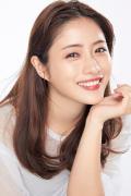 石原さとみさんインタビュー「無理をしない美容が今、心地いい」美容やファッション、ハ