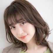 ふんわりと引き締めのバランスがNEW！ 春のヘルシーレイヤーミディ |