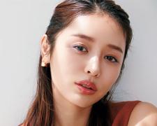 目尻キラッ＆れんが色リップでかっこいい女らしさを。強い日差しと相性◎な休日メイクテ