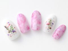 【365日ネイル】新緑映えする華やぎ＆大人ピンクネイルでＧＷを満喫♪ |