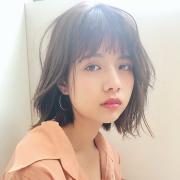 ラフとキレイのバランスが丁度いい、アイロン仕上げのストレートボブ |