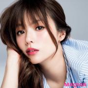 最新号のカバーは深田恭子さん！ 女らしさを加えた夏の抜け感メイクをチェック |