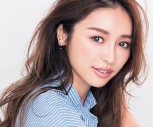 モデル・加治ひとみさんの毛穴対策｜「刺激は天敵。保湿の力で詰まらせない＆開かせない