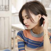 ボブ×ストレート×前髪あり＝こなれた印象美人なおしゃれヘア！丸顔さんにも面長さんにも