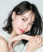 戸田恵梨香×ランコム｜春メイクはピンクのシャドウラインor赤リップが主役！ |