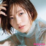 伊藤千晃さんが選ぶプチプラコスメ！品格がにじむキラつやメイクで大人顔に |