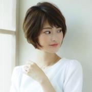 前髪ありのショートヘア12選｜長め、斜め、ぱっつん、厚めなどベリーショートからショート